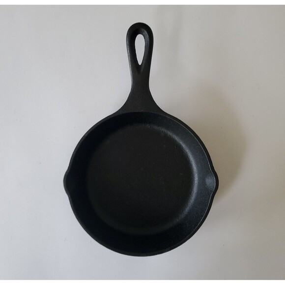 Lodge Black Cast Iron Double Spout Notch Heat Ring Skillet Pan Model HS3K USA - Picture 6 of 6